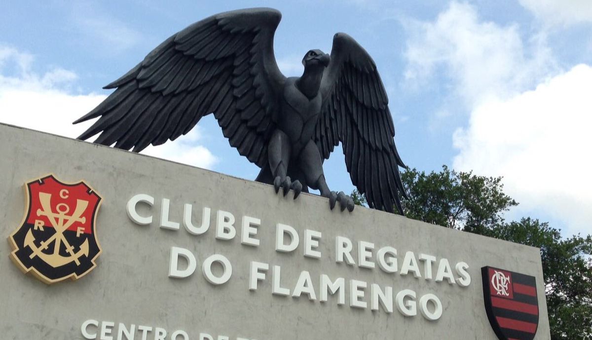 EX-JOGADOR DO FLAMENGO EXPLICA SUA FUNÇÃO JUNTO A CBF E FALA DA AJUDA DO RUBRO-NEGRO